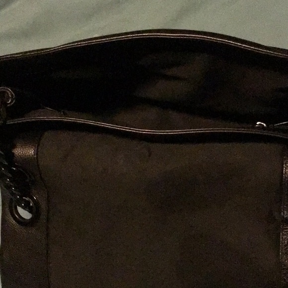 Rebecca Minkoff Shoulder Bag. - Picture 7 of 8